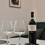 Belvedere 229 Lakeview גיפה