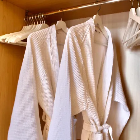 Belvedere 229 Lakeview *