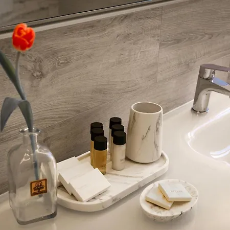 Belvedere 229 Lakeview *