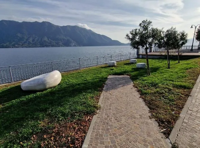 Lägenhet Belvedere 229 Lakeview *