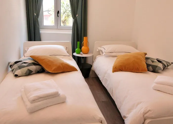 Lägenhet Belvedere 229 Lakeview